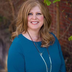 Meet your Posher, Beth